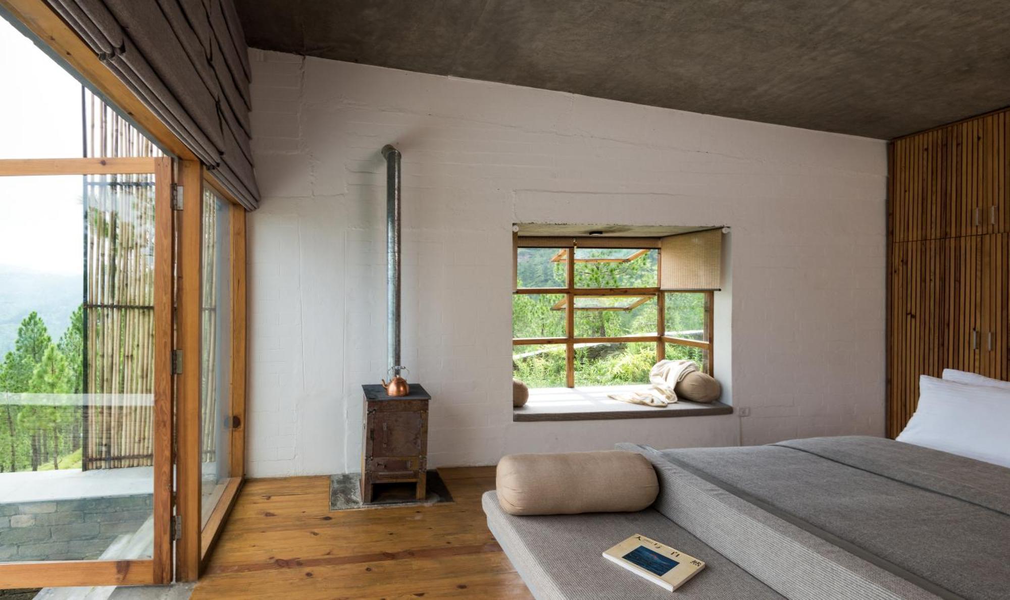 The Kumaon Hotel Бинсар Екстериор снимка
